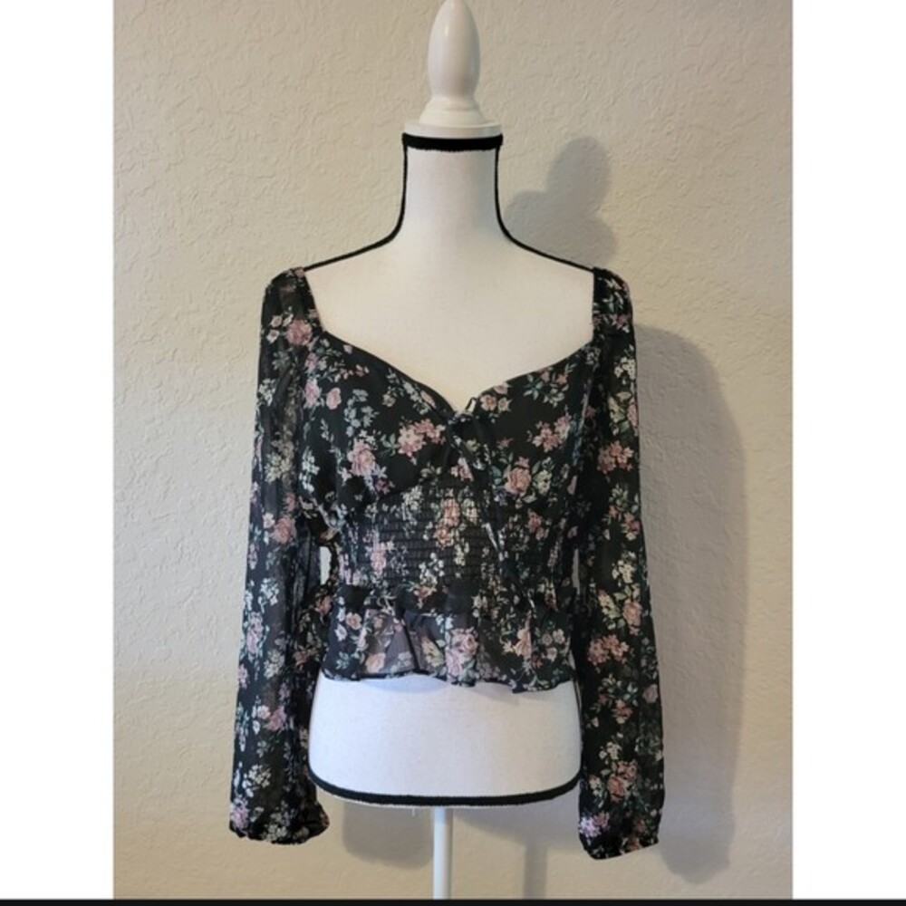 Black Floral Print Long Sleeve Blouse